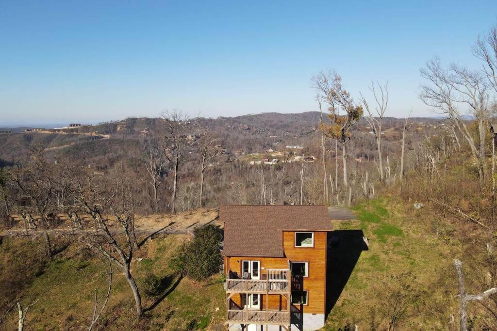 Walnut Ridge Cabin. Sleeps 7-11! Hot Tub, Pool Table, Minutes To Downtown Gatlinburg! Exteriér fotografie
