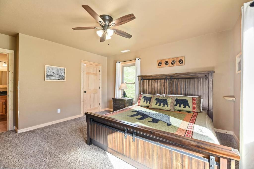 Walnut Ridge Cabin. Sleeps 7-11! Hot Tub, Pool Table, Minutes To Downtown Gatlinburg! Exteriér fotografie